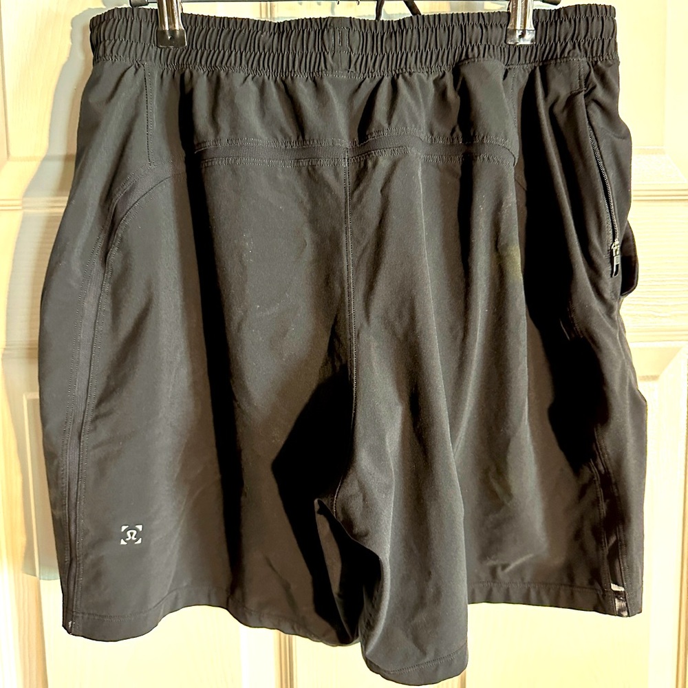 Mens Lululemon pace breaker shorts